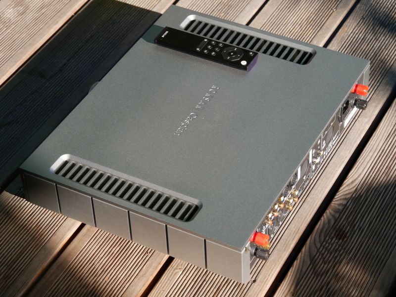 Roksan Caspian 4G Streaming von schraeg hinten